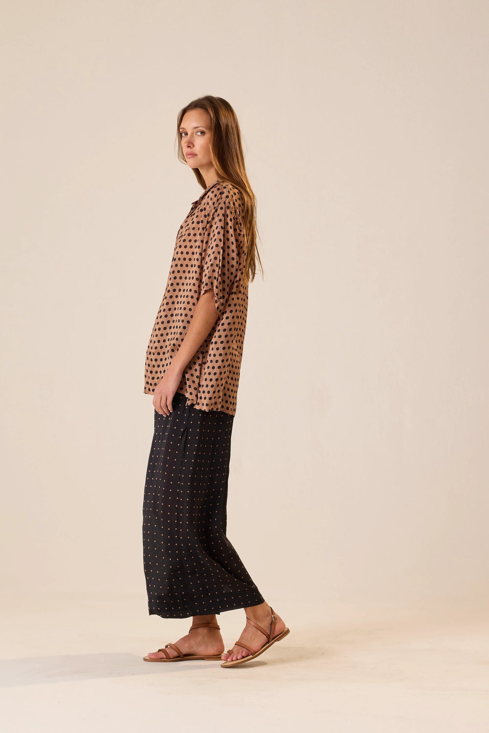 GRANDE POLKA DOT BLACK & TAN