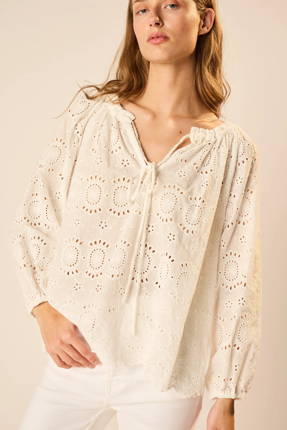 MEDALLION EMBROIDERY SALT